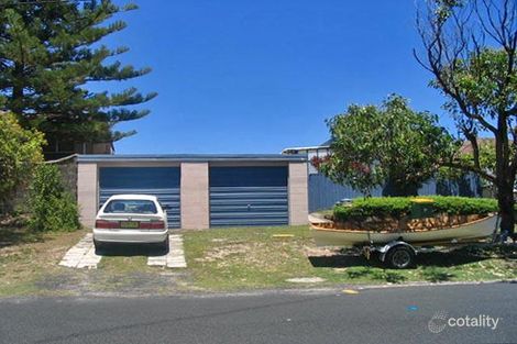 Property photo of 38 Coral Crescent Pearl Beach NSW 2256