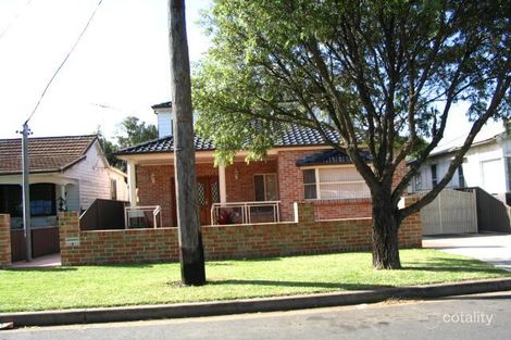 5 Chelmsford Ave, Bankstown, NSW 2200