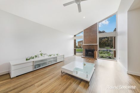 Property photo of 6 Harcombe Drive Sunbury VIC 3429