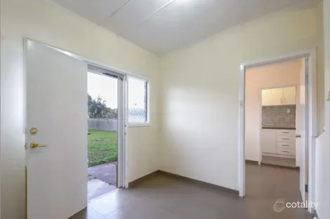 Property photo of 8 Mathoura Street Midland WA 6056