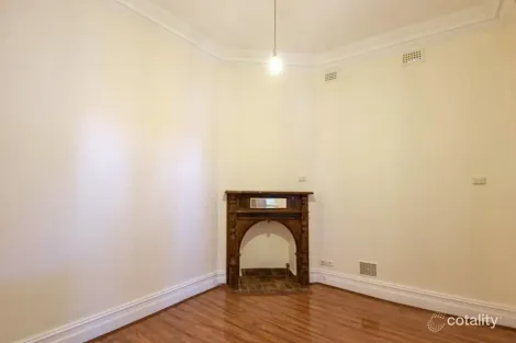 Property photo of 8 Mathoura Street Midland WA 6056