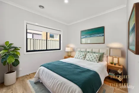 Property photo of 21 Mulgra View Tarneit VIC 3029