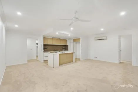 Property photo of 39/3030 The Boulevarde Carrara QLD 4211