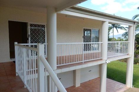 Property photo of 2 Cambanora Place Mooroobool QLD 4870