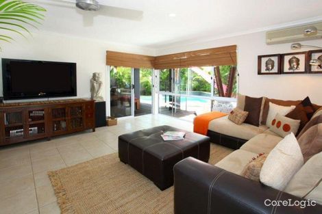 Property photo of 10 Vaucluse Place Robina QLD 4226