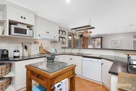 Property photo of 10 Magnolia Crescent Craigmore SA 5114