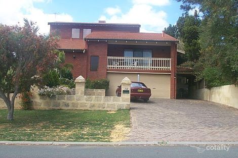 Property photo of 32 Waldemar Street Gwelup WA 6018