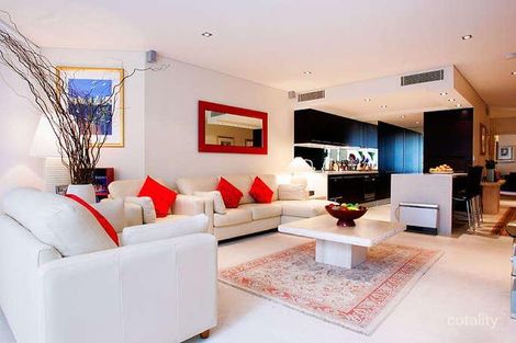 Property photo of 20/8 Greenknowe Avenue Elizabeth Bay NSW 2011
