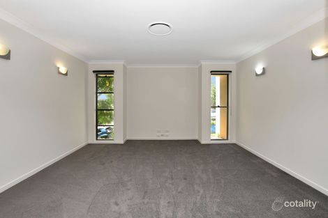 Property photo of 5 Hyde Avenue Springfield Lakes QLD 4300