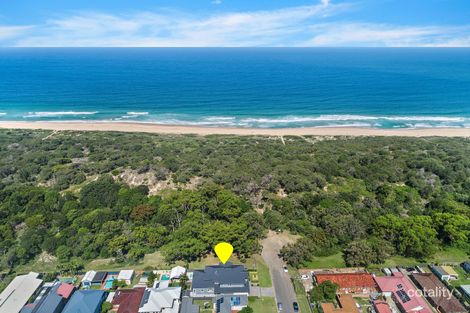 Property photo of 2 Boronia Avenue Windang NSW 2528