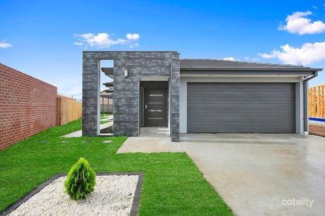 Property photo of 9 Stang Place Macgregor ACT 2615