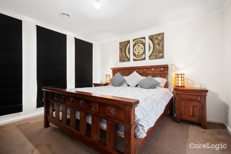 Property photo of 106 Windermere Boulevard Pakenham VIC 3810