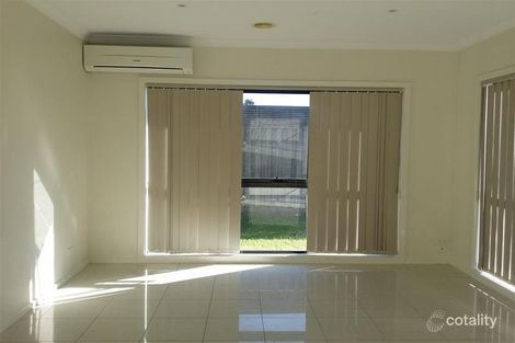 Property photo of 2/13 Golden Grove Springvale South VIC 3172