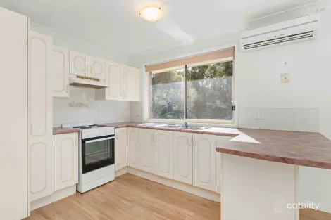 Property photo of 1/4 Maleen Street Bomaderry NSW 2541