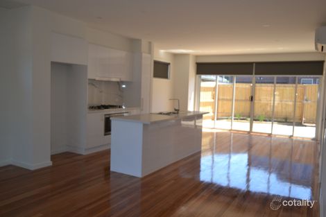 Property photo of 2/174 Rathcown Road Reservoir VIC 3073