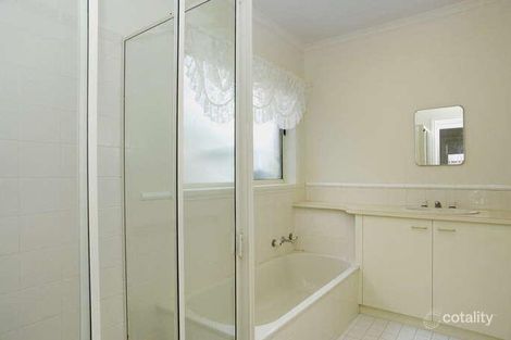 Property photo of 2/15-19 Thompson Street Whittington VIC 3219