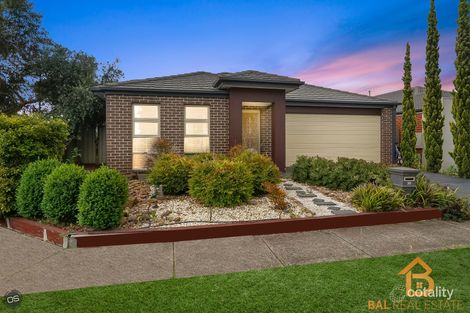 Property photo of 38 Parkvista Drive Truganina VIC 3029