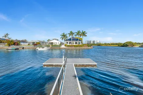 78 LIMETREE PDE, RUNAWAY BAY, QLD 4216