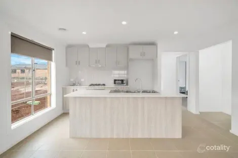 Property photo of 5 Bealiba Avenue Weir Views VIC 3338