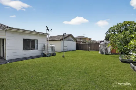 Property photo of 17 Wyena Road Pendle Hill NSW 2145