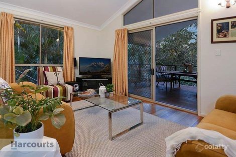 Property photo of 34 Montego Court Eatons Hill QLD 4037