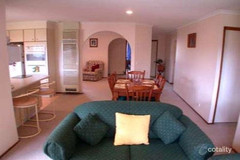 Property photo of 7 Dooland Court Nicholls ACT 2913