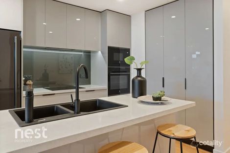 Property photo of 2/180 Channel Highway Taroona TAS 7053