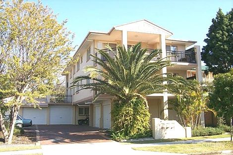 19 Cambridge St, Bulimba, QLD 4171