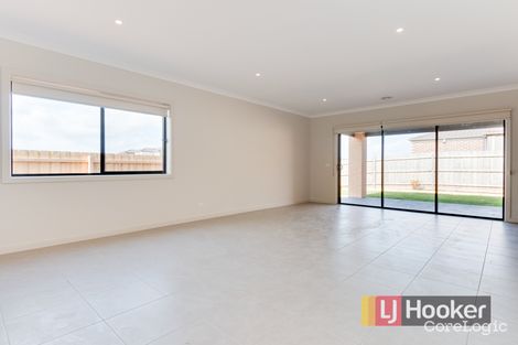 Property photo of 26 Aayana Street Cranbourne East VIC 3977