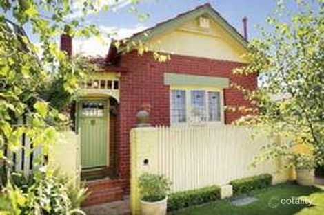 Property photo of 2 Eileen Street Armadale VIC 3143