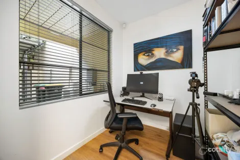 Property photo of 10 Farr Court Adelaide SA 5000