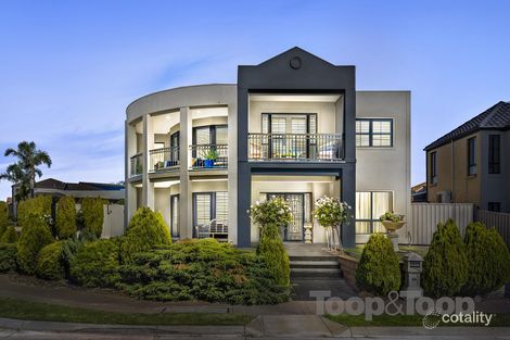 44 Burlington Rd, Hallett Cove, SA 5158