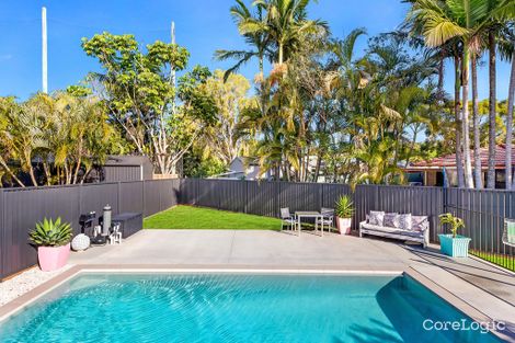 Property photo of 20 Farro Court Carrara QLD 4211