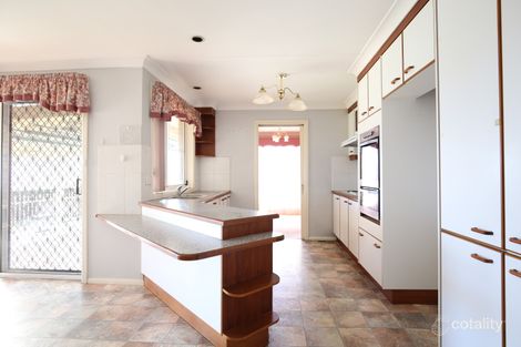 Property photo of 14 Anthony Crescent Orange NSW 2800