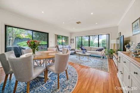 Property photo of 2 Lyle Place Chifley ACT 2606