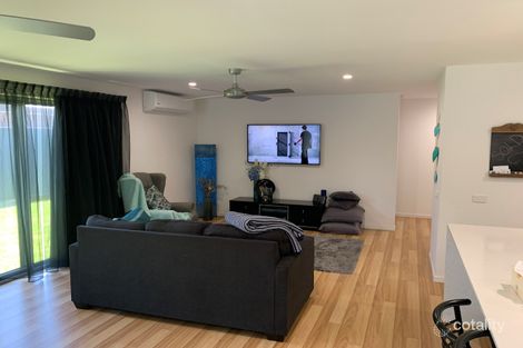 Property photo of 8 Sygna Street Fern Bay NSW 2295