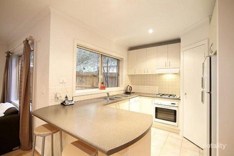 Property photo of 4 Hemingford Road Bentleigh East VIC 3165