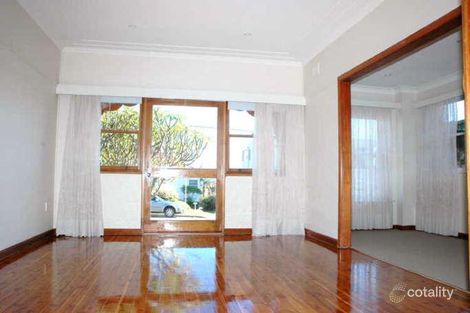 Property photo of 1 Summit Avenue Dee Why NSW 2099