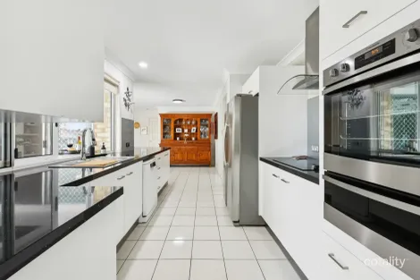 Property photo of 12 Colonial Court Mudgeeraba QLD 4213