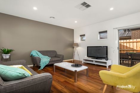 2/99 Mills St, Altona North, VIC 3025