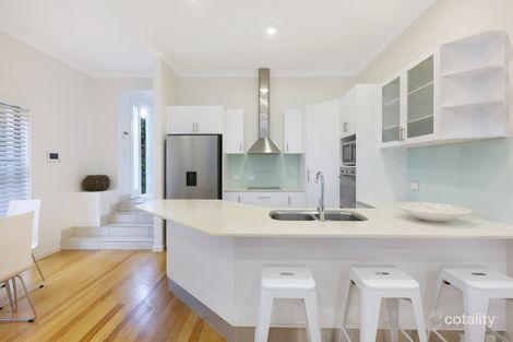 Property photo of 2/33 Dolphin Avenue Mermaid Beach QLD 4218