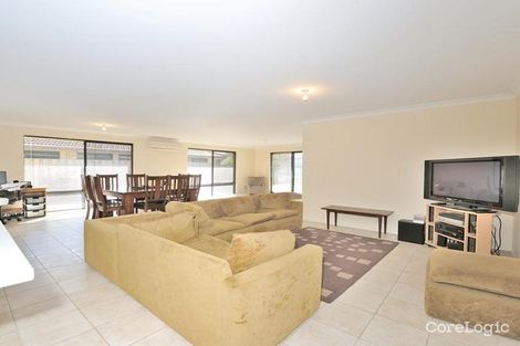 Property photo of 11 Dichondra Pass Halls Head WA 6210