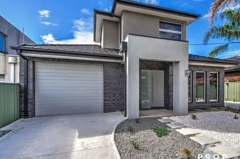 1/102 Errington Rd, St Albans, VIC 3021