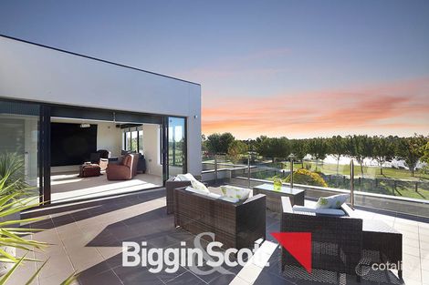 Property photo of 46 Moondarra Drive Berwick VIC 3806