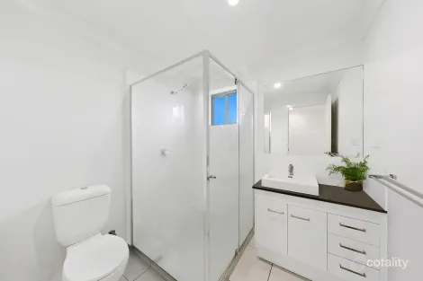Property photo of 6/9 Bombery Street Cannon Hill QLD 4170
