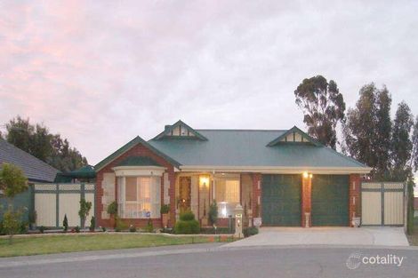 16 Martindale Pl, Walkley Heights, SA 5098