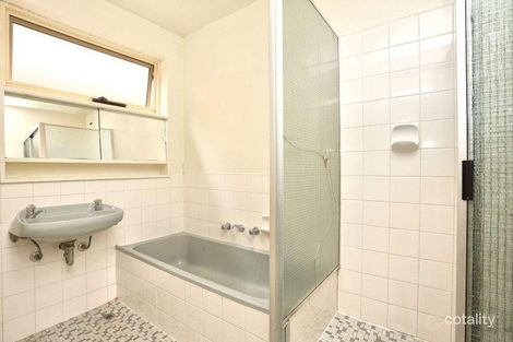 Property photo of 25/92-102 The Avenue Parkville VIC 3052