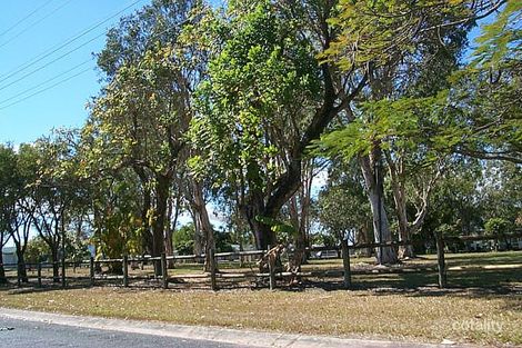 55 Anzac Rd, Proserpine, QLD 4800