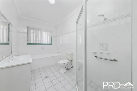 Property photo of 3/65 Lucas Road East Hills NSW 2213