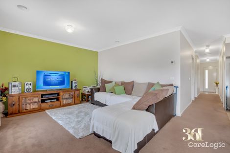Property photo of 9/21-29 Lakewood Boulevard Melton VIC 3337